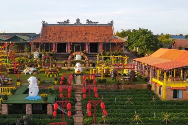 Du Lịch Thập Tự Đà Lạt: Khám Phá 10 Ngôi Chùa Thiêng Giữa Miền Sương Mù